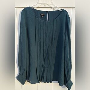 Talbots - 💯 SILK teal long sleeve button cuff pleated blouse- size 10